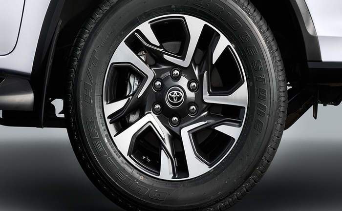 2021 Toyota Fortuner Legender Alloy Wheels 2021 Toyota Fortuner Legender Alloy Wheels images