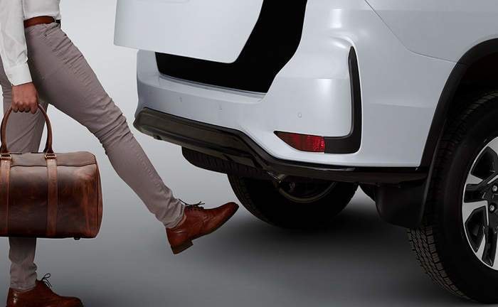 2021 Toyota Fortuner Legender Kick Sensor For Power Back Door 2021 Toyota Fortuner Legender Kick Sensor For Power Back Door images