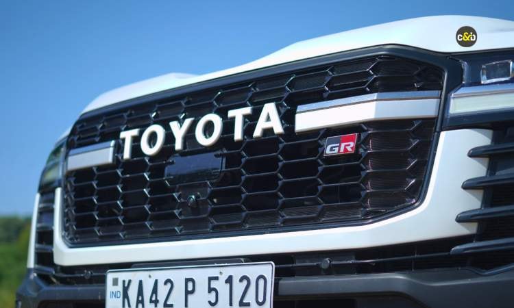 2025 Toyota Land Cruiser Logo 2025 Toyota Land Cruiser Logo images