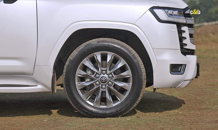 Land Cruiser 300 Wheel Land Cruiser 300 Wheel images