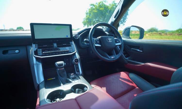 2025 Toyota Land Cruiser 300 Gr Sport Centre Console 2025 Toyota Land Cruiser 300 Gr Sport Centre Console images