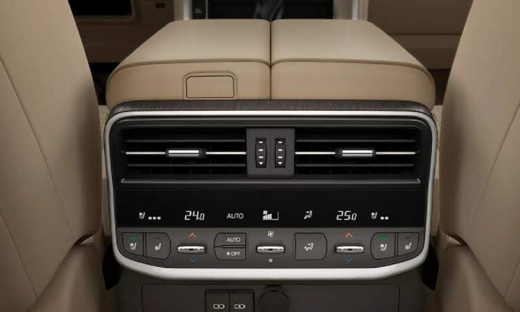 2025 Toyota Land Cruiser AC 2025 Toyota Land Cruiser AC images