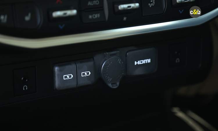 Land Cruiser 300 Charging Point Land Cruiser 300 Charging Point images