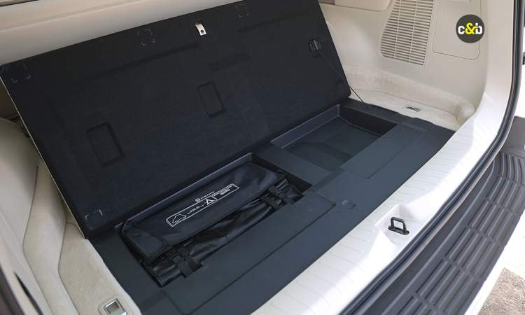 Land Cruiser 300 Safety Tools Land Cruiser 300 Safety Tools images