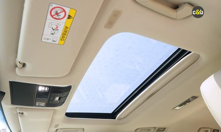 Land Cruiser 300 Sunroof Land Cruiser 300 Sunroof images