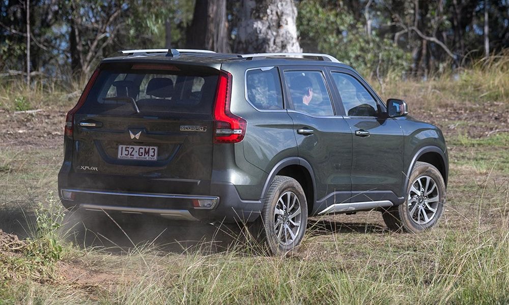 Mahindra Scorpio-N Sets Guinness World Record For Fastest Simpson Desert Crossing Mahindra Scorpio-N Sets Guinness World Record For Fastest Simpson Desert Crossing