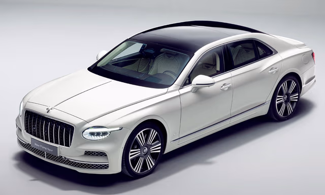2027 Bentley Flying Spur Debuts With Continental GT-Like Face, 671 bhp V8 PHEV Option 2027 Bentley Flying Spur Debuts With Continental GT-Like Face, 671 bhp V8 PHEV Option