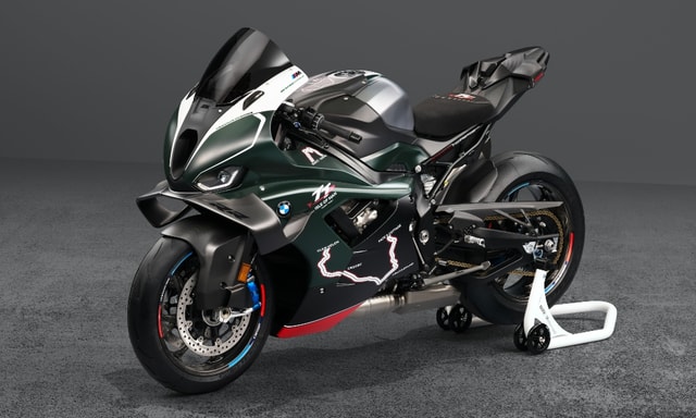 BMW M 1000 RR Isle of Man TT Edition Revealed: Limited To 115 Units BMW M 1000 RR Isle of Man TT Edition Revealed: Limited To 115 Units