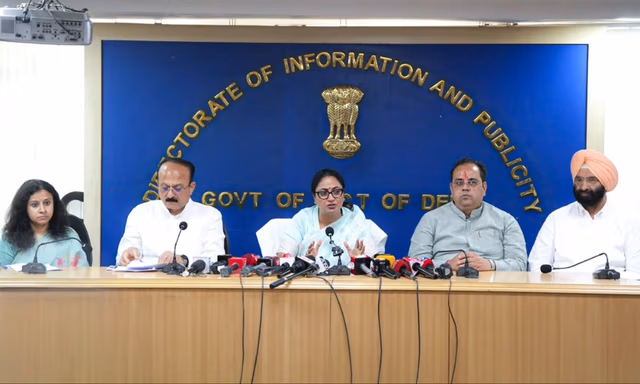 Delhi EV Policy Approved: Electric Cars Under Rs 30 Lakh To Get Full Tax Exemption Delhi EV Policy Approved: Electric Cars Under Rs 30 Lakh To Get Full Tax Exemption