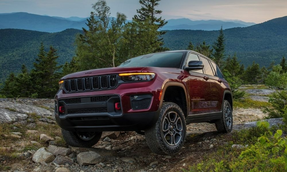 Stellantis Australia Recalls Grand Cherokee for Rear Coil Spring Issue Stellantis Australia Recalls Grand Cherokee for Rear Coil Spring Issue
