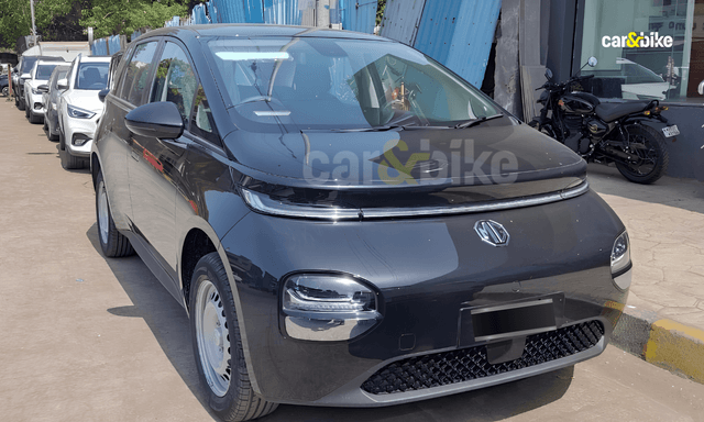 MG Windsor EV Commute Variant Launched At Rs 13.49 Lakh: Check Out Features, Images MG Windsor EV Commute Variant Launched At Rs 13.49 Lakh: Check Out Features, Images