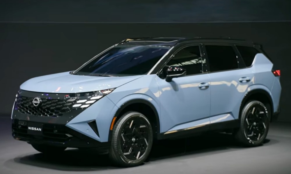 New Nissan X-Trail Hybrid Revealed New Nissan X-Trail Hybrid Revealed