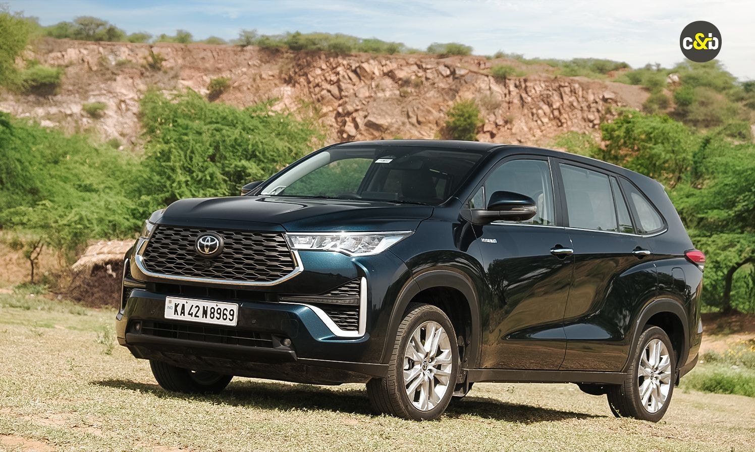 Auto Sales FY25: Toyota Records Best-Ever Sales in FY24-25 With 28 Per Cent Growth Auto Sales FY25: Toyota Records Best-Ever Sales in FY24-25 With 28 Per Cent Growth