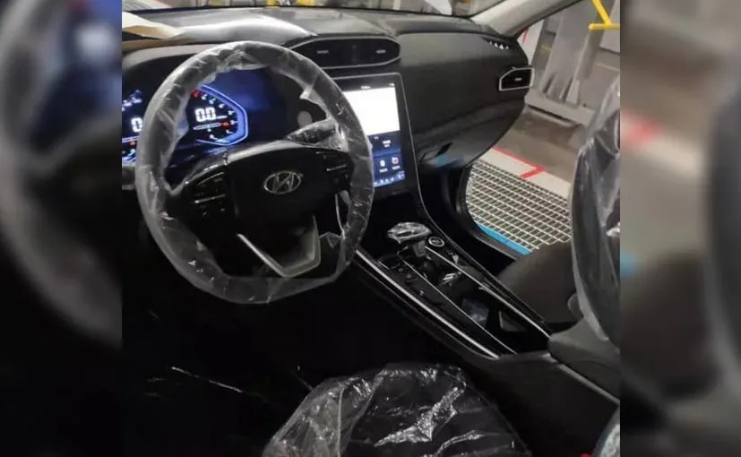 Next-Gen Hyundai Creta (ix25) Interior Revealed In New Leaked Images Next-Gen Hyundai Creta (ix25) Interior Revealed In New Leaked Images