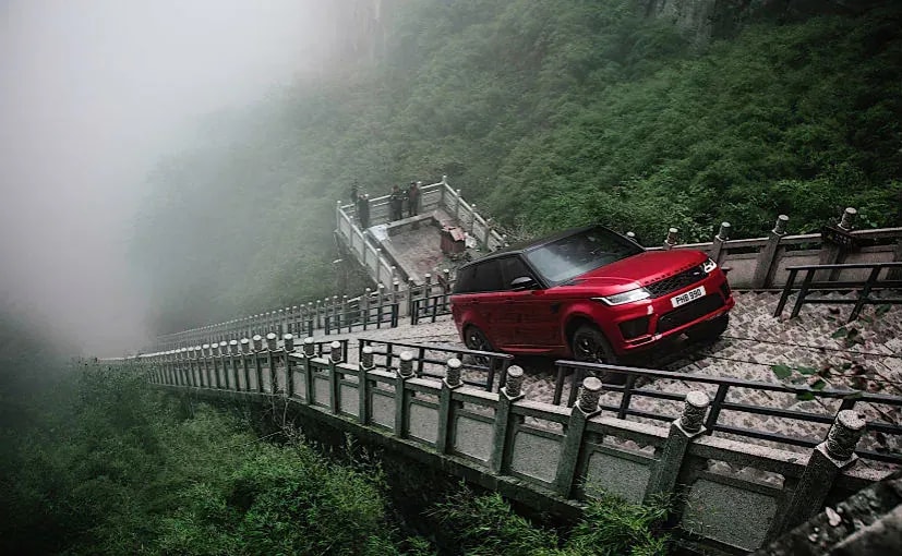Watch The Range Rover Sport PHEV Climb To Heaven's Gate In China Watch The Range Rover Sport PHEV Climb To Heaven's Gate In China