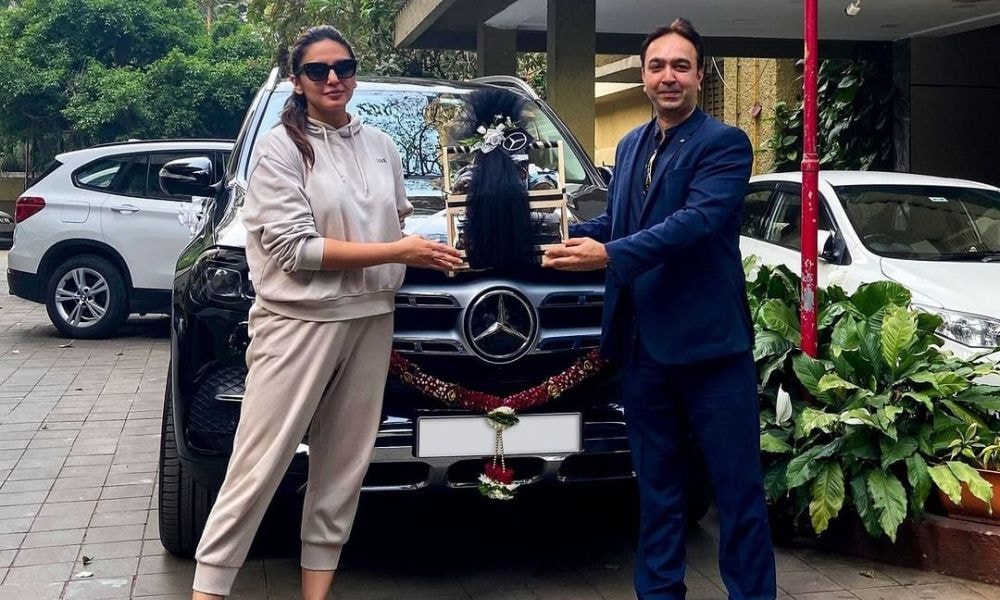 Huma Qureshi's Women's Day treat - a luxurious new Mercedes-Benz GLS Huma Qureshi's Women's Day treat - a luxurious new Mercedes-Benz GLS