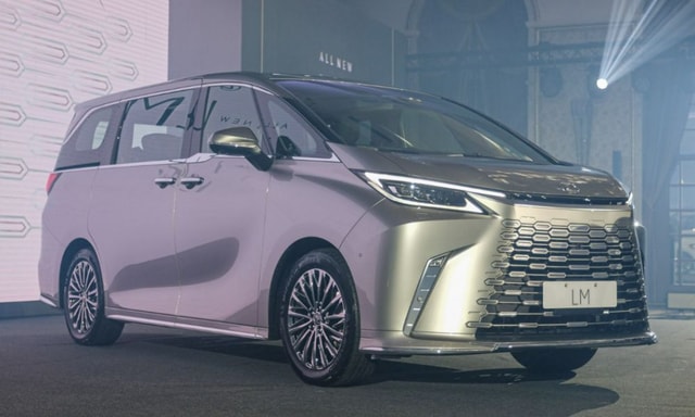 Lexus LM 350h Luxury MPV Launched In India; Priced From Rs 2 Crore Lexus LM 350h Luxury MPV Launched In India; Priced From Rs 2 Crore