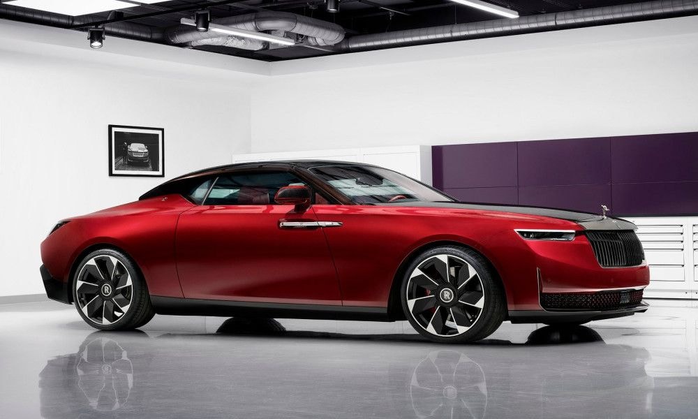 Rolls-Royce Unveils Bespoke La Rose Noire; One Of Four Droptails Rolls-Royce Unveils Bespoke La Rose Noire; One Of Four Droptails