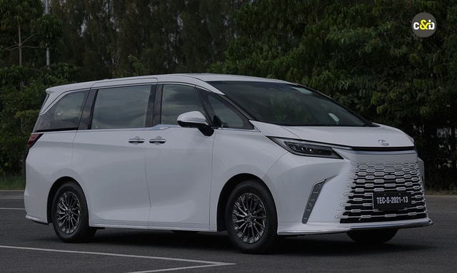 Lexus LM 350h Now E20-Compliant; Deliveries Begin In India  Lexus LM 350h Now E20-Compliant; Deliveries Begin In India