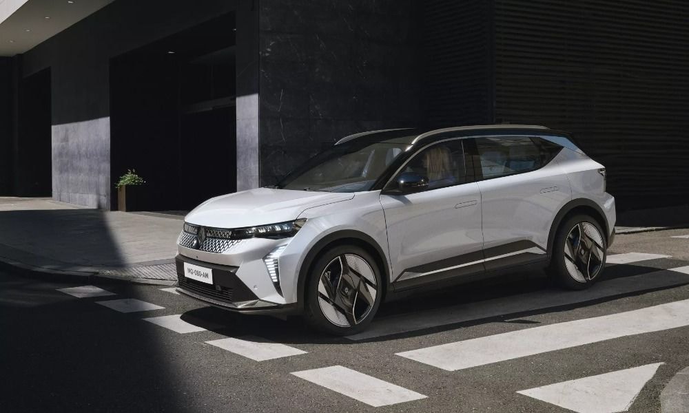 Renault Unveils Fifth Generation Scenic E-Tech Electric Crossover Renault Unveils Fifth Generation Scenic E-Tech Electric Crossover