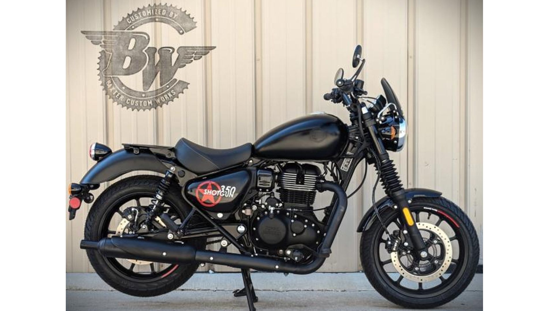 Custom Royal Enfield 'Shotgun 350' Unveiled Custom Royal Enfield 'Shotgun 350' Unveiled