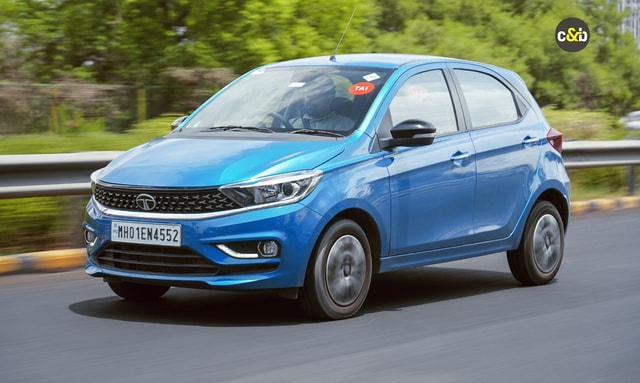 Tata Tiago iCNG AMT Review: Two-Pedal Convenience Meets Frugality Tata Tiago iCNG AMT Review: Two-Pedal Convenience Meets Frugality
