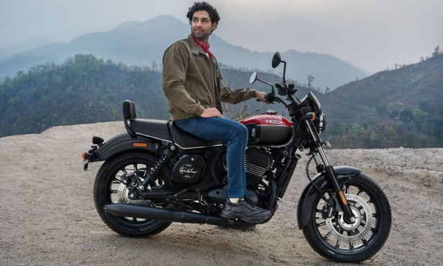 Yezdi Roadster Available With Free Accessories Bundled As 'Trail Pack' Yezdi Roadster Available With Free Accessories Bundled As 'Trail Pack'