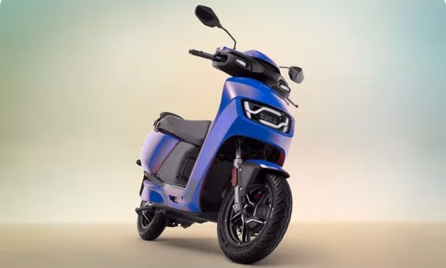 Vida VX2 Go Now Offered With 3.4 kWh Battery; Price Starts At Rs 1.02 Lakh Vida VX2 Go Now Offered With 3.4 kWh Battery; Price Starts At Rs 1.02 Lakh