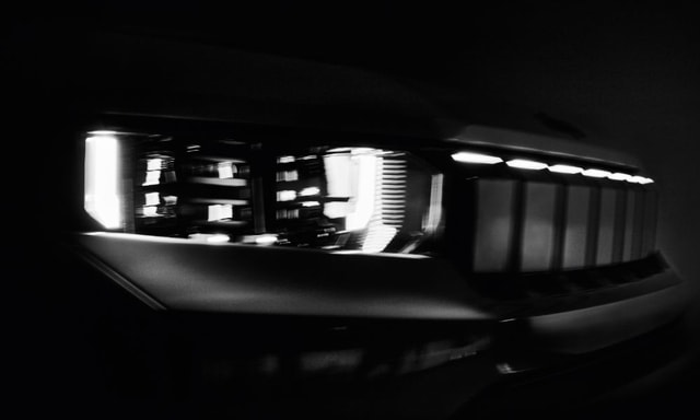 New Jeep Compass Design Previewed In Teaser Images Ahead Of Debut New Jeep Compass Design Previewed In Teaser Images Ahead Of Debut