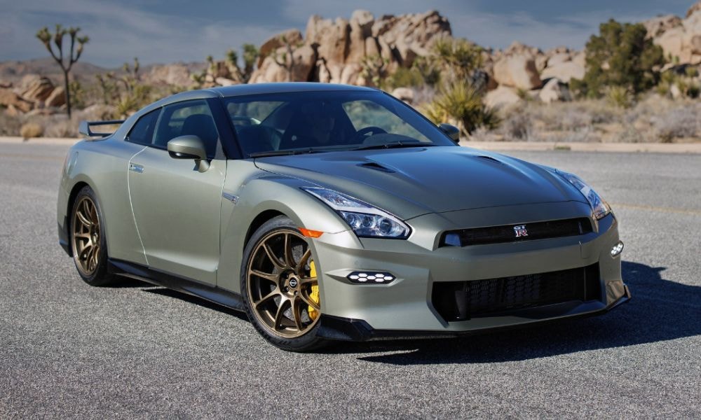 Nissan GT-R R35 Bows Out After 18 Years; Order Books Close In Japan Nissan GT-R R35 Bows Out After 18 Years; Order Books Close In Japan