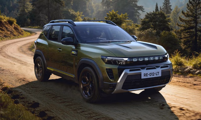 Renault Duster Makes A Grand Indian Comeback, Gets Hybrid Tech Renault Duster Makes A Grand Indian Comeback, Gets Hybrid Tech