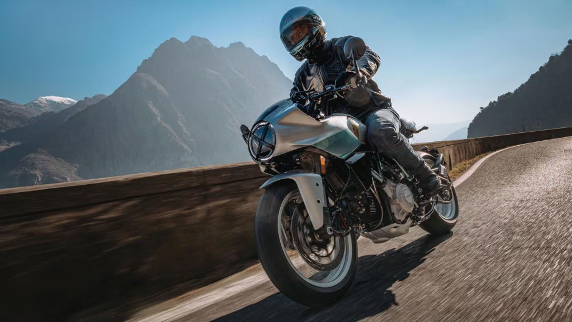 Ducati Formula 73 Limited Edition Café Racer Unveiled Ducati Formula 73 Limited Edition Café Racer Unveiled