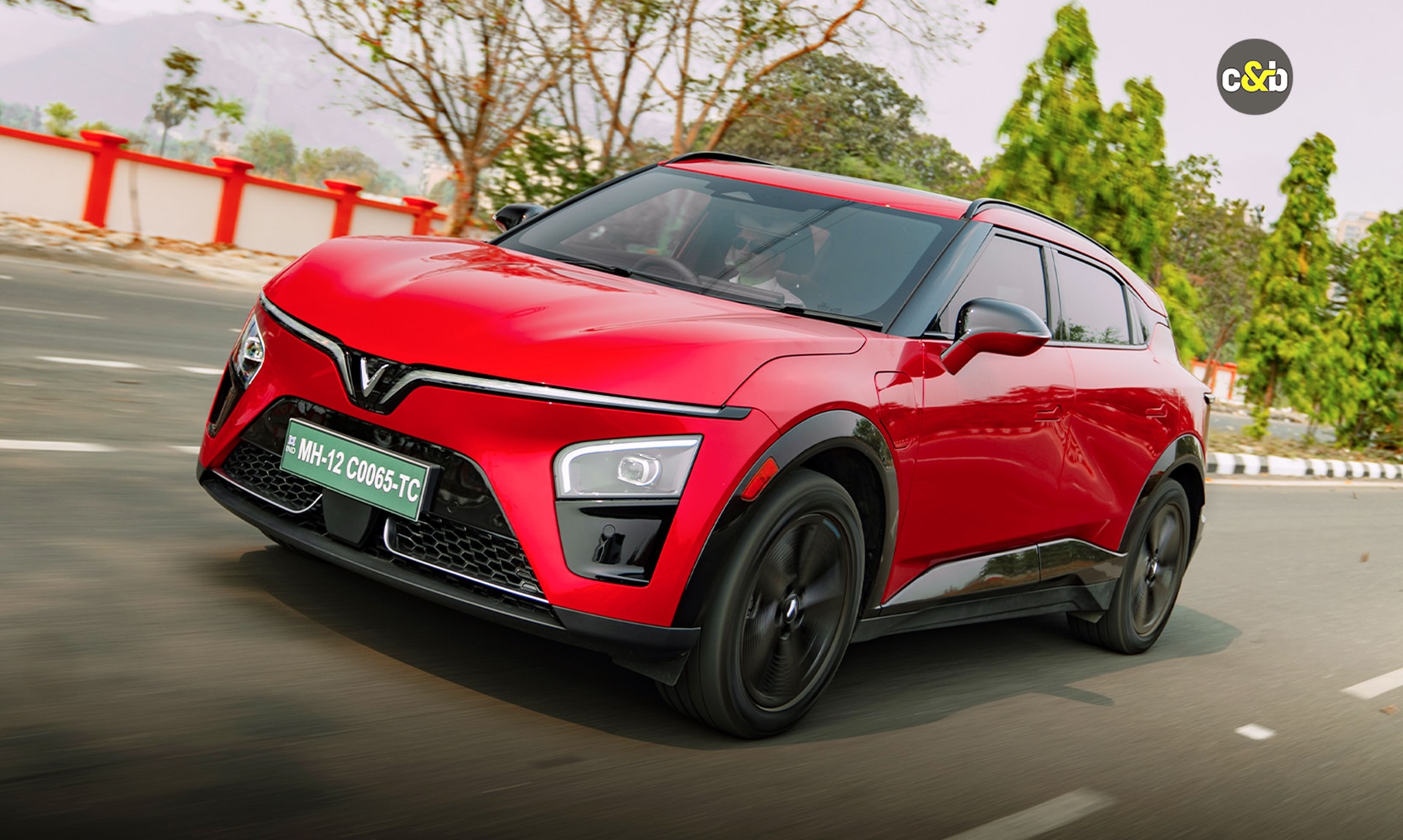 Road Test: 2025 VinFast VF7 AWD Sky Infinity Road Test: 2025 VinFast VF7 AWD Sky Infinity