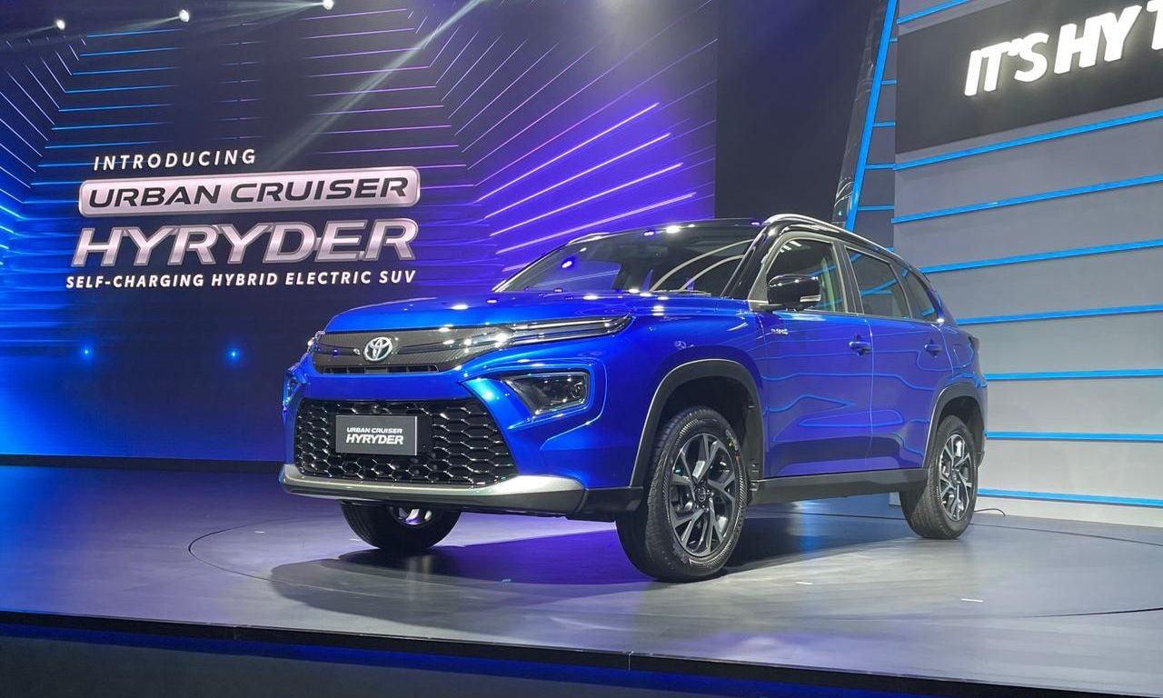 2022 Toyota Urban Cruiser Hyryder Hybrid SUV Unveiled; Bookings Open 2022 Toyota Urban Cruiser Hyryder Hybrid SUV Unveiled; Bookings Open