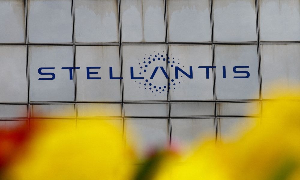 Stellantis CEO Warns Inflation Fight Risks Slowing Economy Stellantis CEO Warns Inflation Fight Risks Slowing Economy
