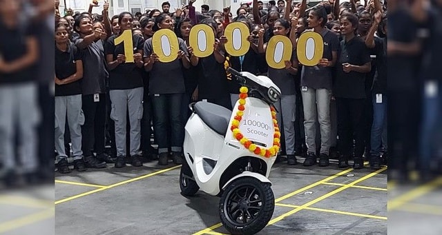 Ola S1 Electric Scooter Production Crosses The 1 Lakh Mark Ola S1 Electric Scooter Production Crosses The 1 Lakh Mark