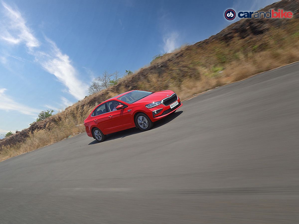 Skoda Slavia Facelift India Debut On 18th August; New Gearbox With Cosmetic Changes Skoda Slavia Facelift India Debut On 18th August; New Gearbox With Cosmetic Changes