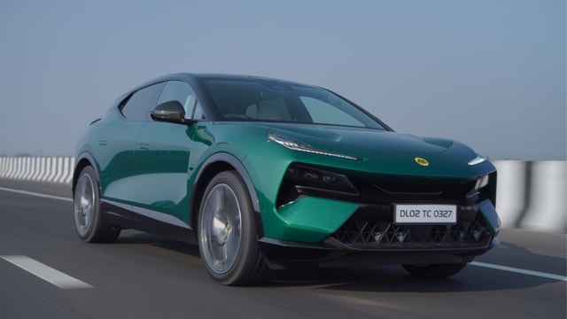 Lotus Eletre X Plug-In Hybrid Revealed; Claims Almost 1200kms Of Driving Range Lotus Eletre X Plug-In Hybrid Revealed; Claims Almost 1200kms Of Driving Range