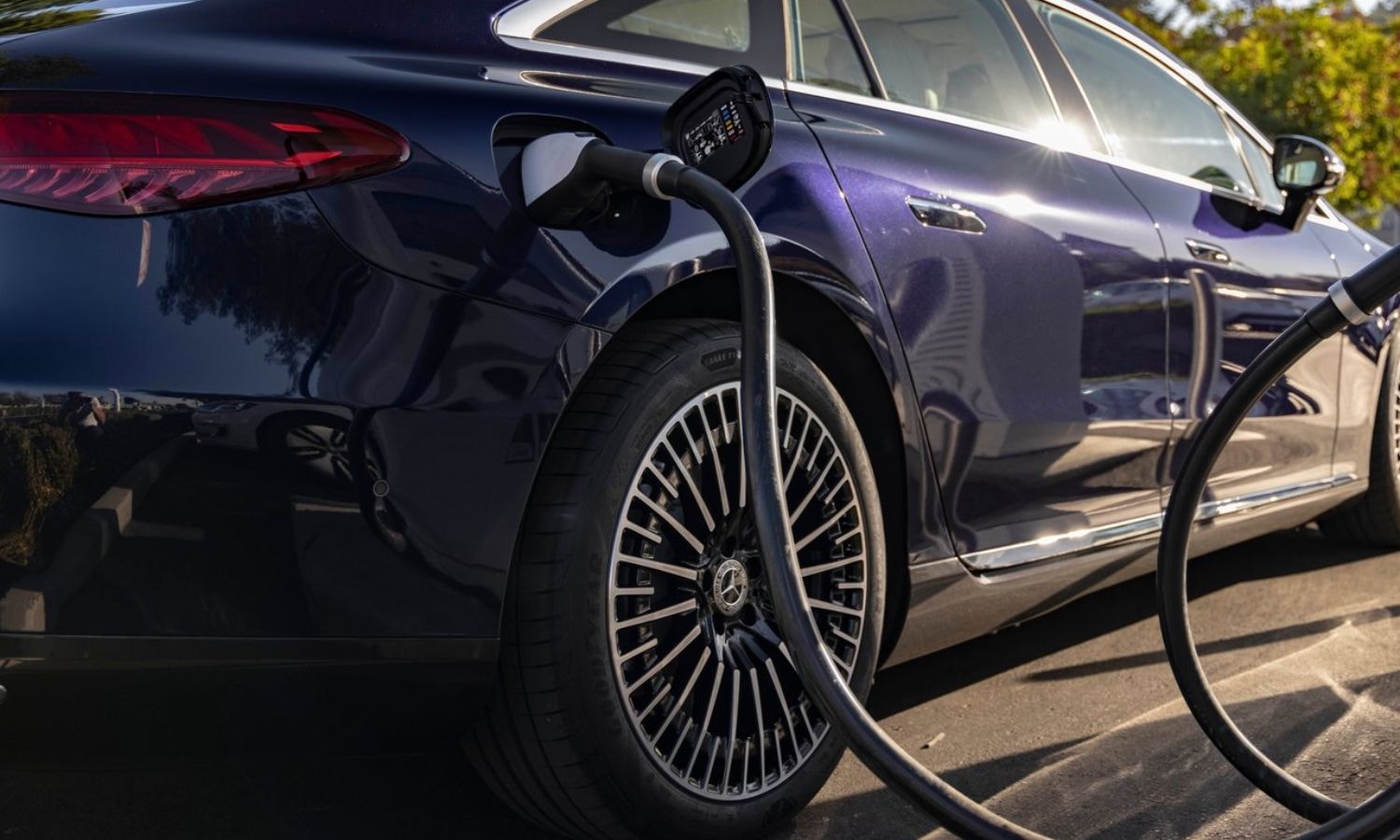 Mercedes-Benz India Offers Complementary Charging For All EQ Customers For 2023 Mercedes-Benz India Offers Complementary Charging For All EQ Customers For 2023