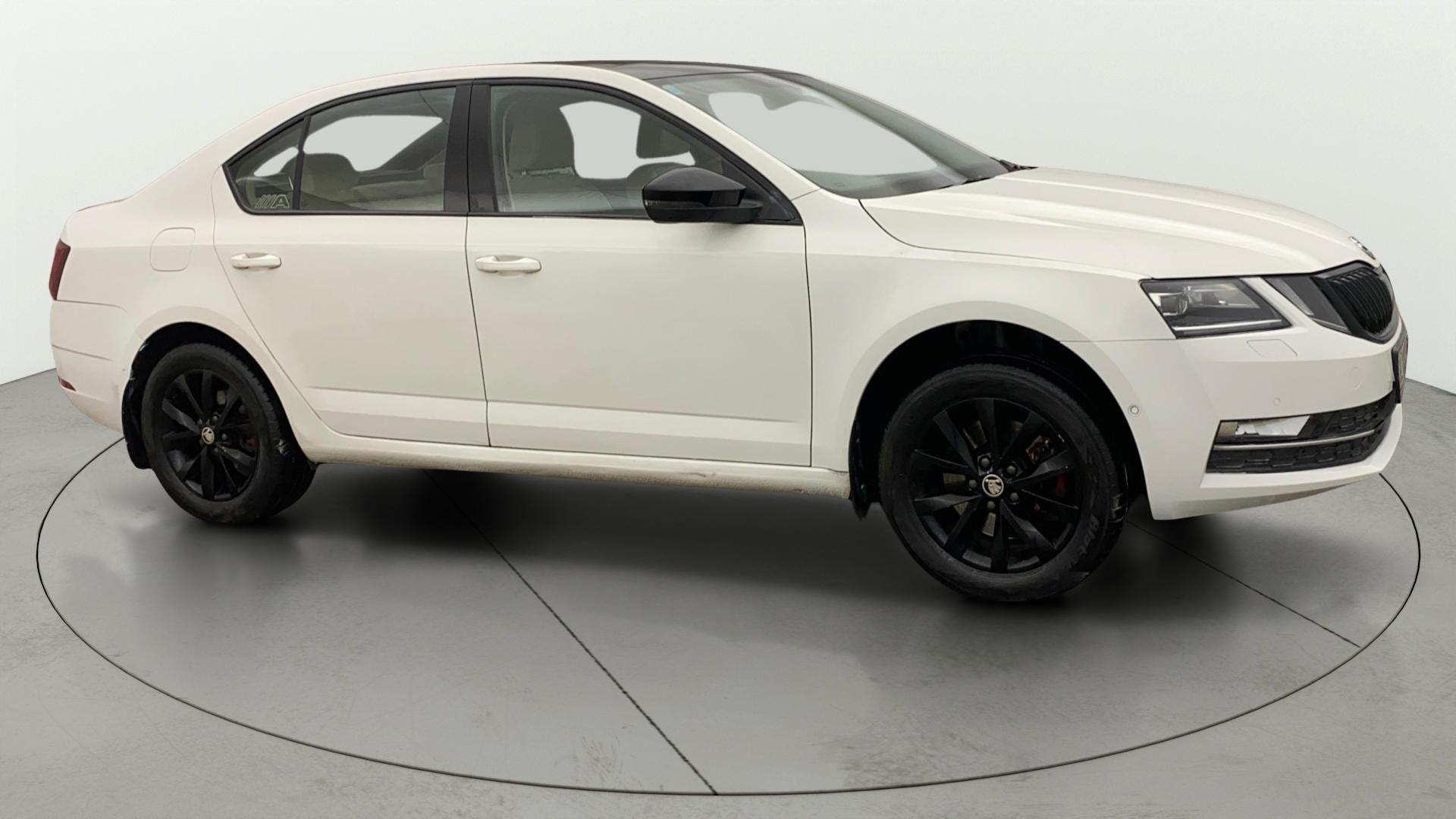 View 2019 Skoda Octavia 1.8 Style Plus TSI AT Image 22 Used 2019 Skoda Octavia 1.8 Style Plus TSI AT Image 22