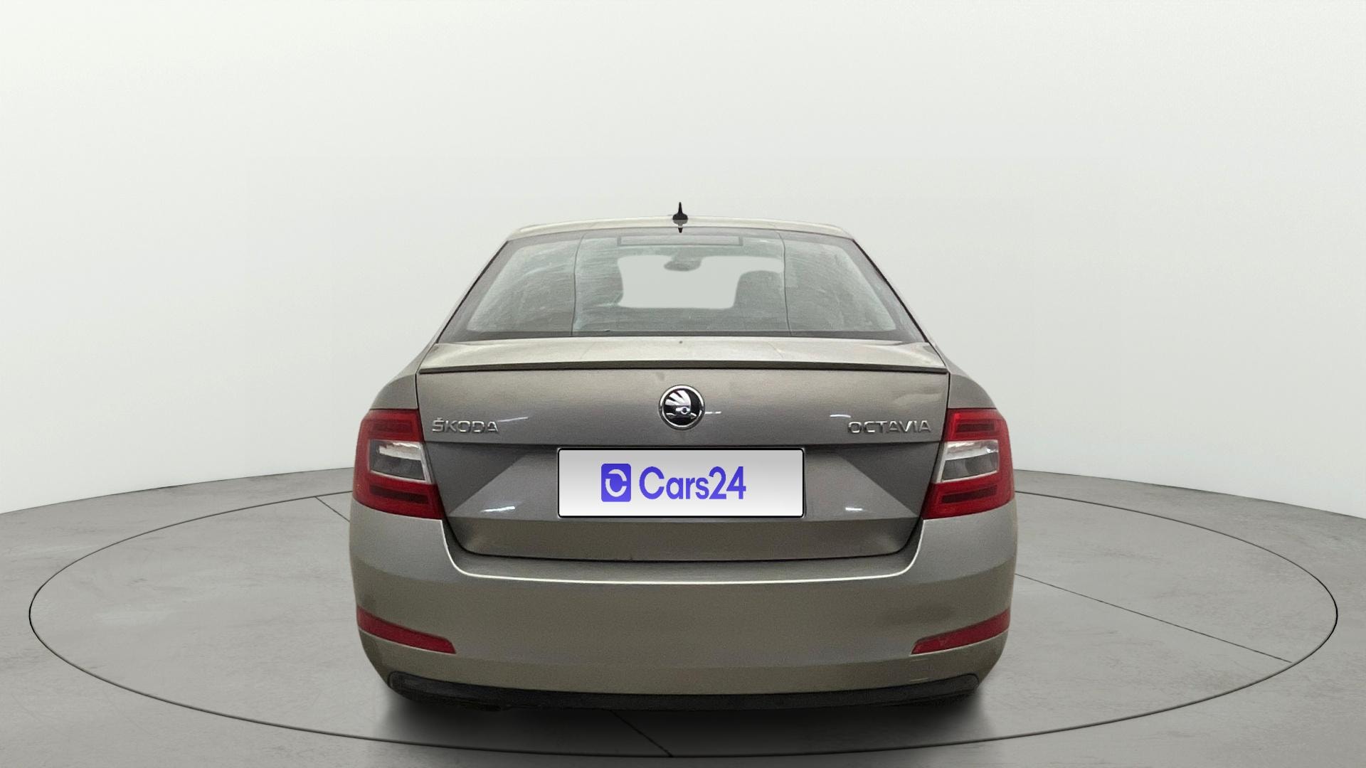 View 2017 Skoda Octavia 1.4 Style TSI MT Image 42 Used 2017 Skoda Octavia 1.4 Style TSI MT Image 42