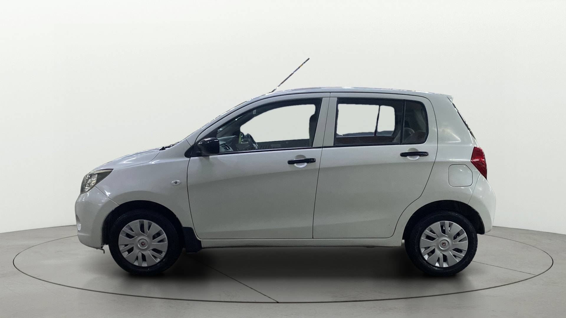 Used 2014 Maruti Suzuki 1000 Used 2014 Maruti Suzuki 1000