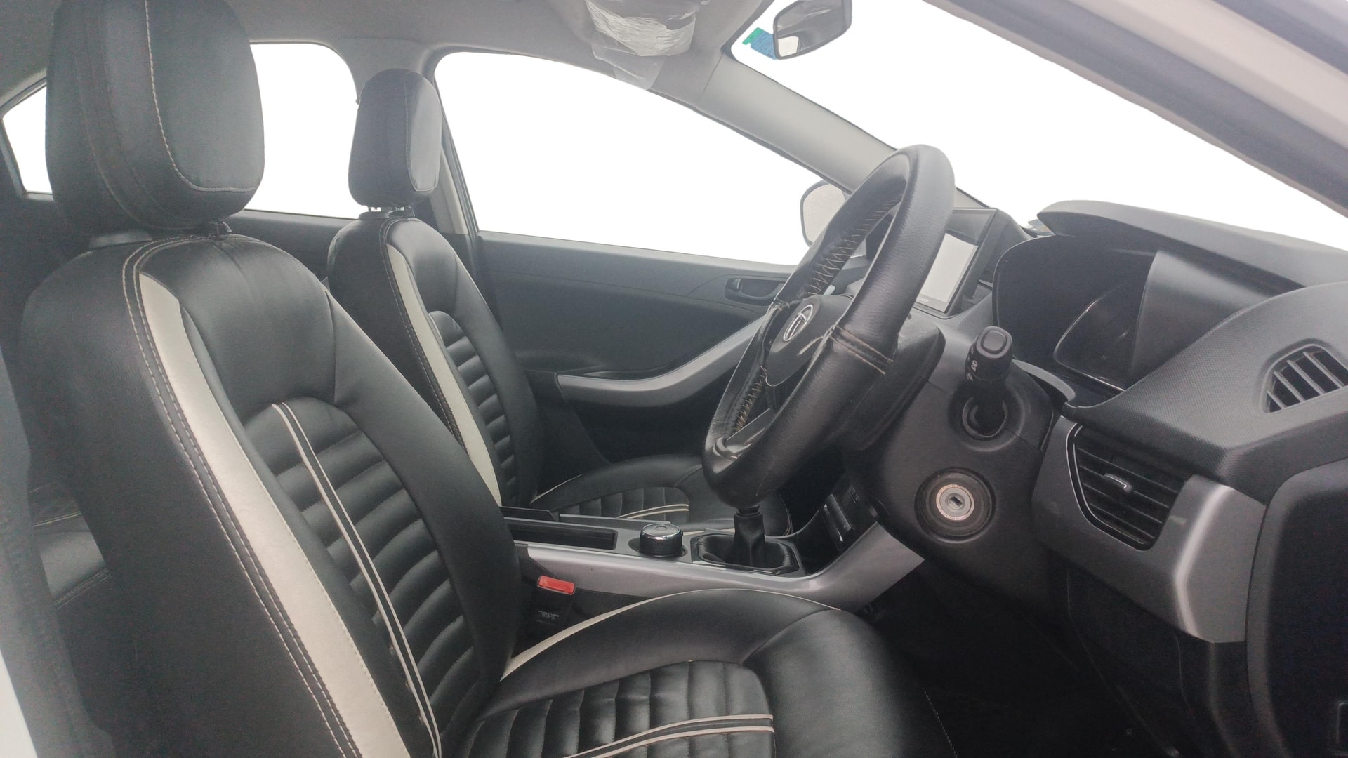 Used 2020 Tata Nexon Used 2020 Tata Nexon