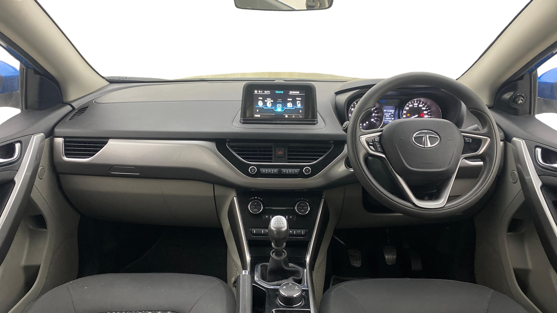 Used 2017 Tata Nexon Used 2017 Tata Nexon
