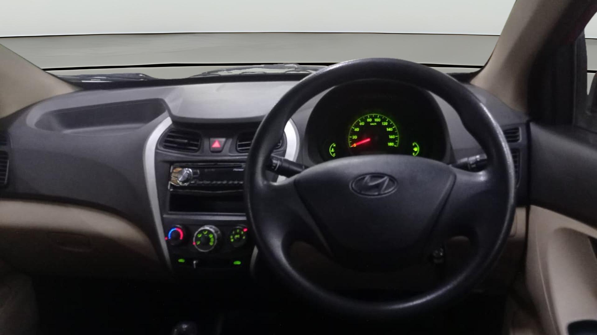 Used 2014 Hyundai EON Used 2014 Hyundai EON