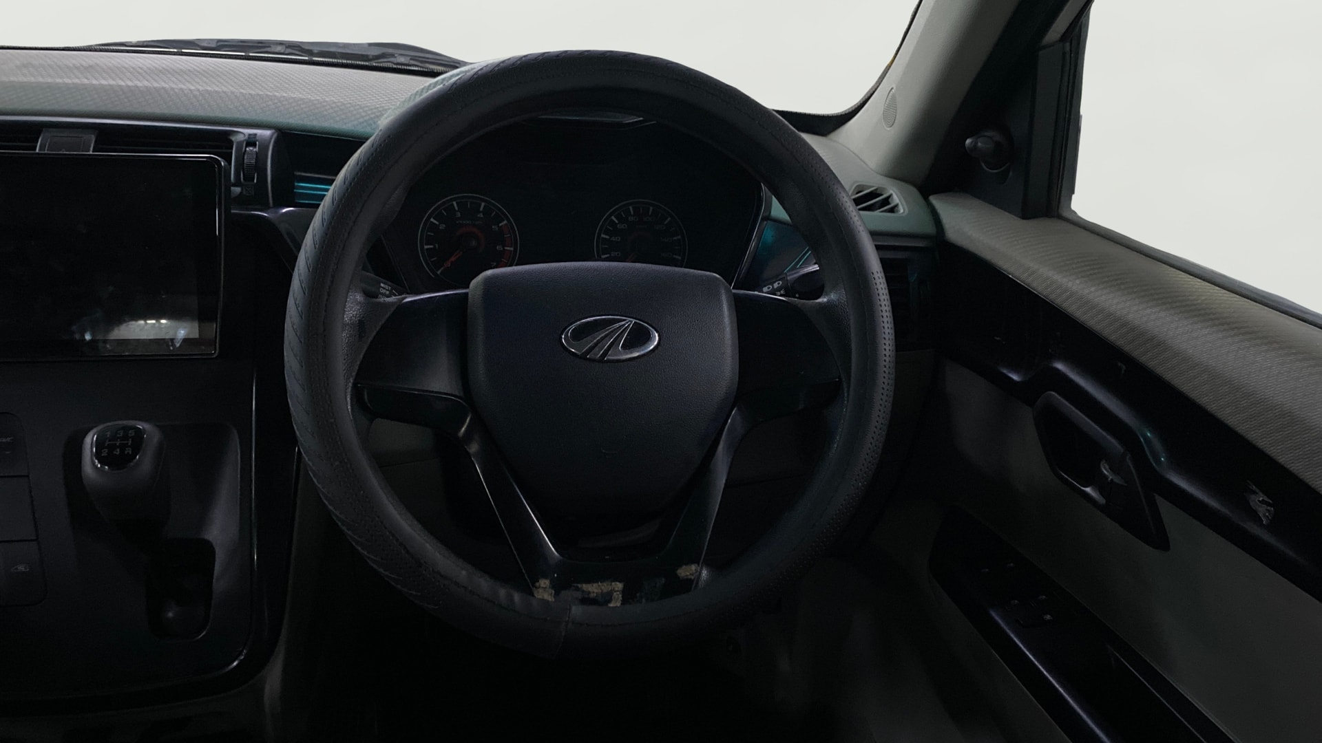 Used 2017 Mahindra KUV100 Used 2017 Mahindra KUV100