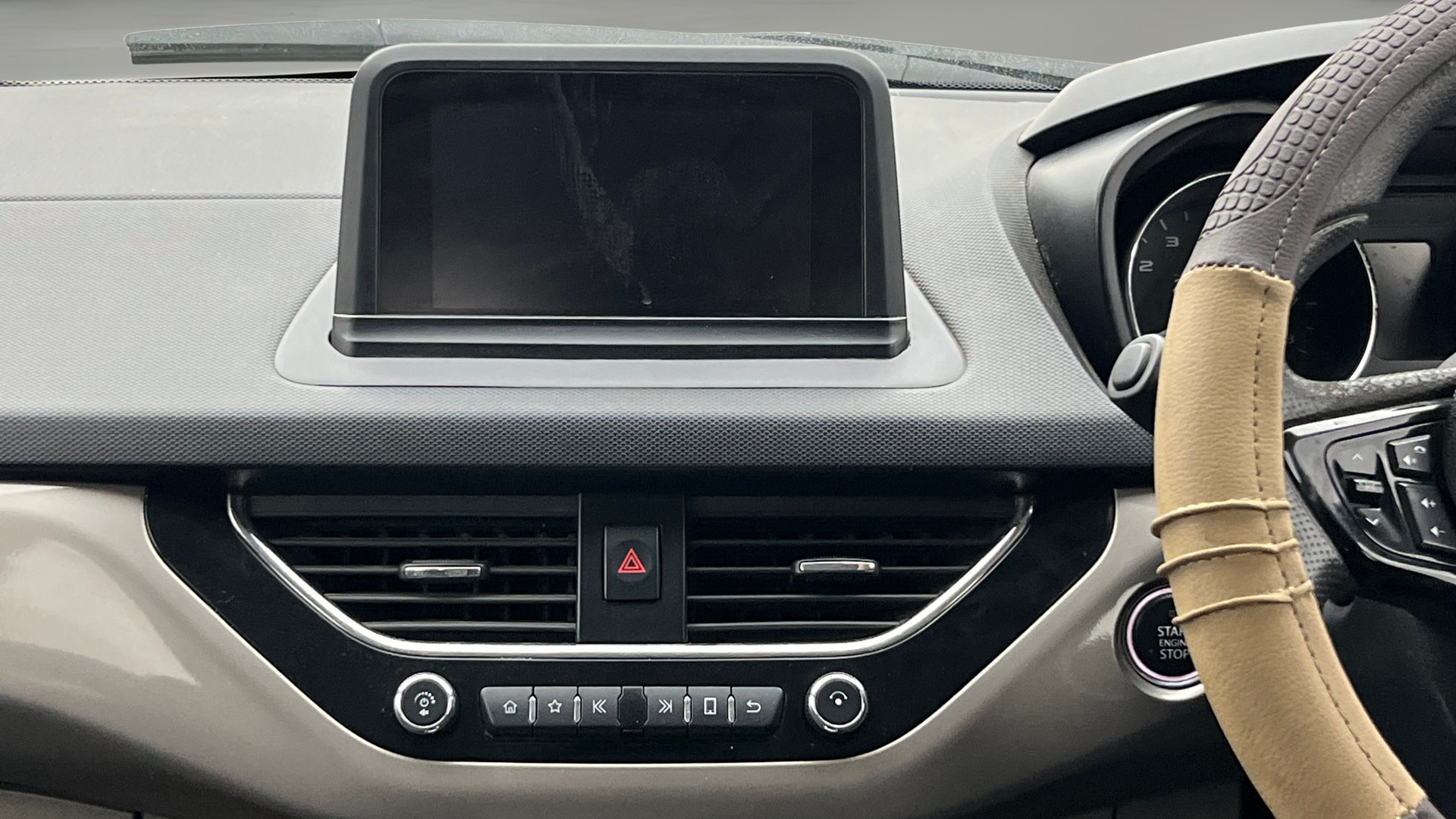 Used 2019 Tata Nexon Used 2019 Tata Nexon