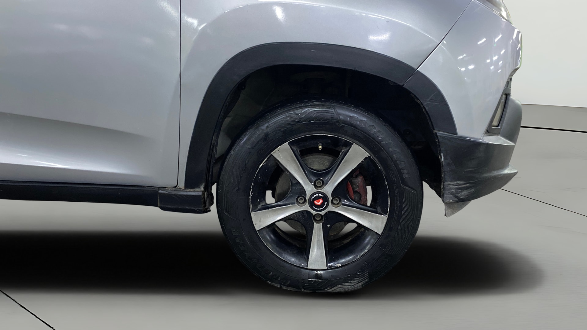 Used 2017 Mahindra KUV100 Used 2017 Mahindra KUV100