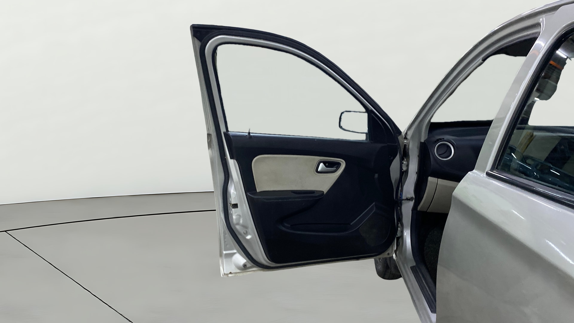 Used 2020 Maruti Suzuki 1000 Used 2020 Maruti Suzuki 1000