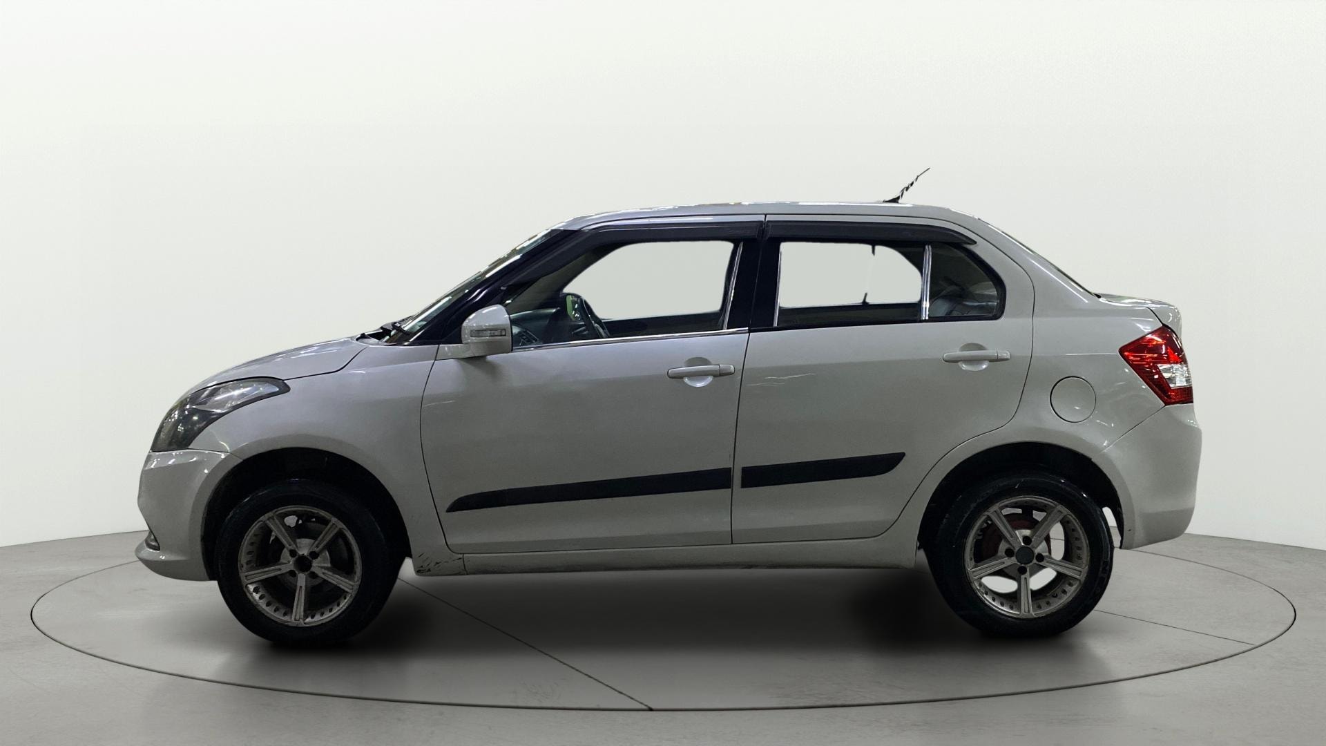 Used 2016 Maruti Suzuki 1000 Used 2016 Maruti Suzuki 1000
